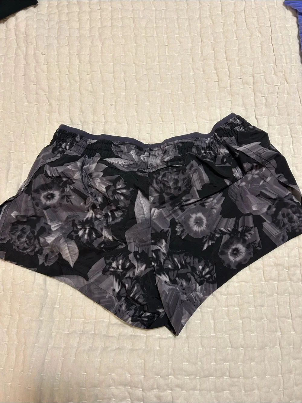 Nike Elevate Floral Lined Running Short